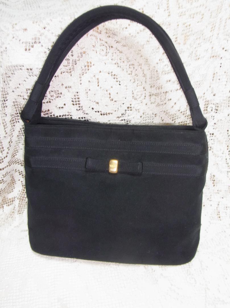 バッグ☆銀座和光 WAKO 手提げ26X20X11.5㎝　300ｇリボン スエード 黒ブラック　WAKO金属ロゴ