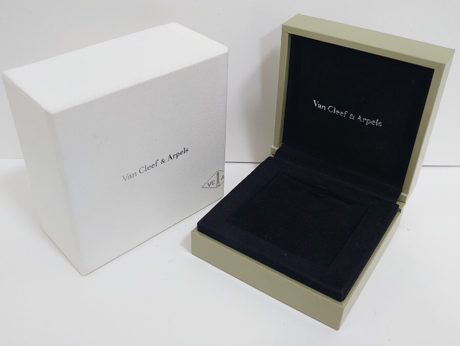 Van Cleef & Arpels ヴァンクリーフ&アーペル ジュエリーボックス 
