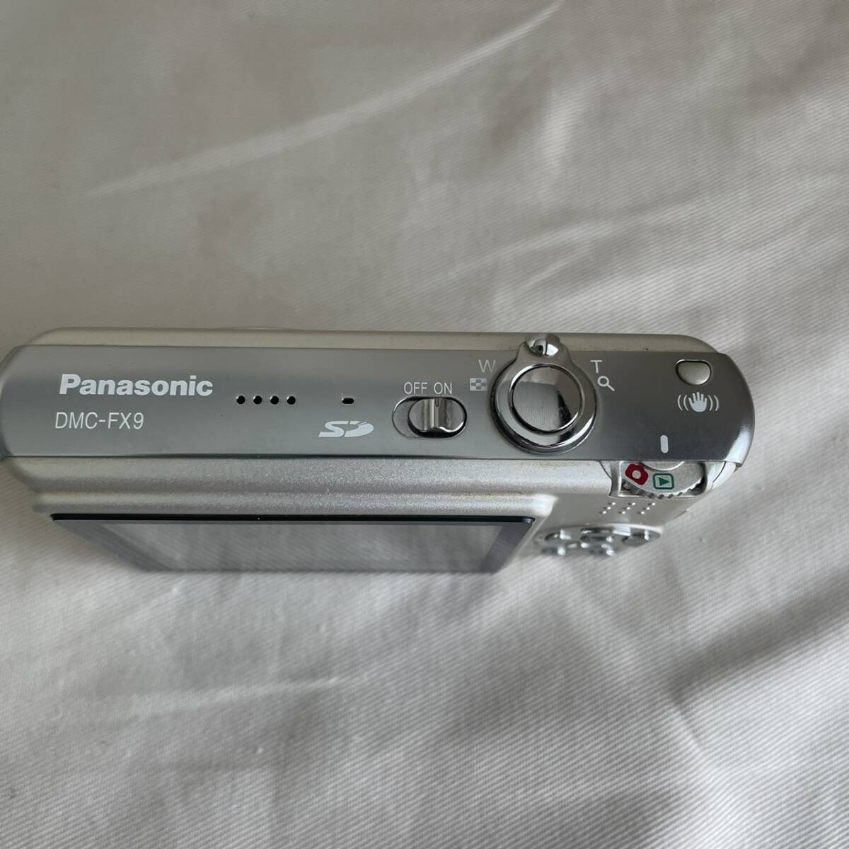 Panasonic LUMIX FX9 シルバー 動作未確認 DMC-FX9 動作未確認 Panasonic パナソニック LUMIX デジタルカメラ DMC