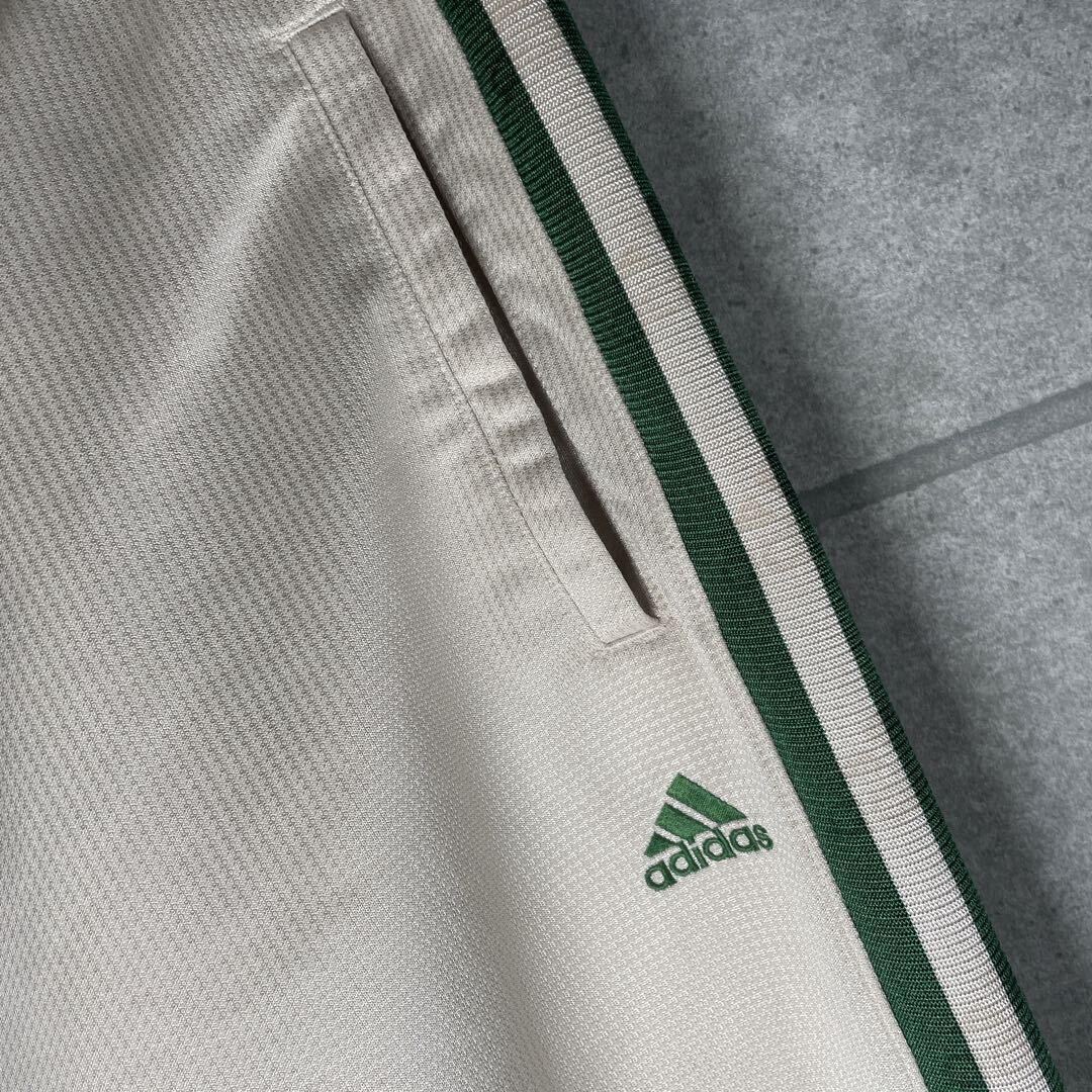 adidas アディダス トラックパンツ トレフォイル ロゴ刺繍 M 緑 白 adidas - アディダス トラックパンツ 良配色 パフォーマンスロゴ