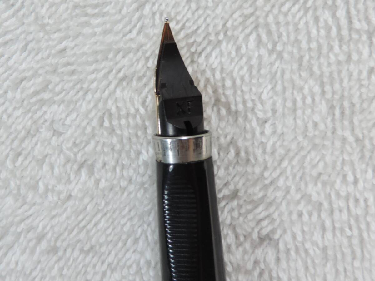 美品・パーカー万年筆・ゴールド色・金張り軸(20MIC 美品・パーカー万年筆・ゴールド色・金張り軸(20MIC
