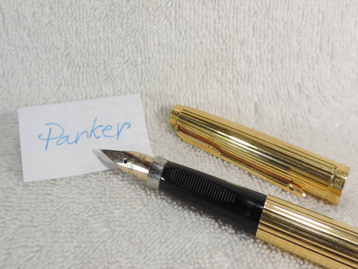 美品・パーカー万年筆・ゴールド色・金張り軸(20MIC 美品・パーカー万年筆・ゴールド色・金張り軸(20MIC