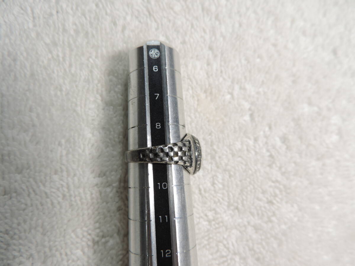【質問欄より値下げ交渉可】ヴィンテージ リング・レディース指輪・SV925刻印有り・宝石付き・9号・約3.10g