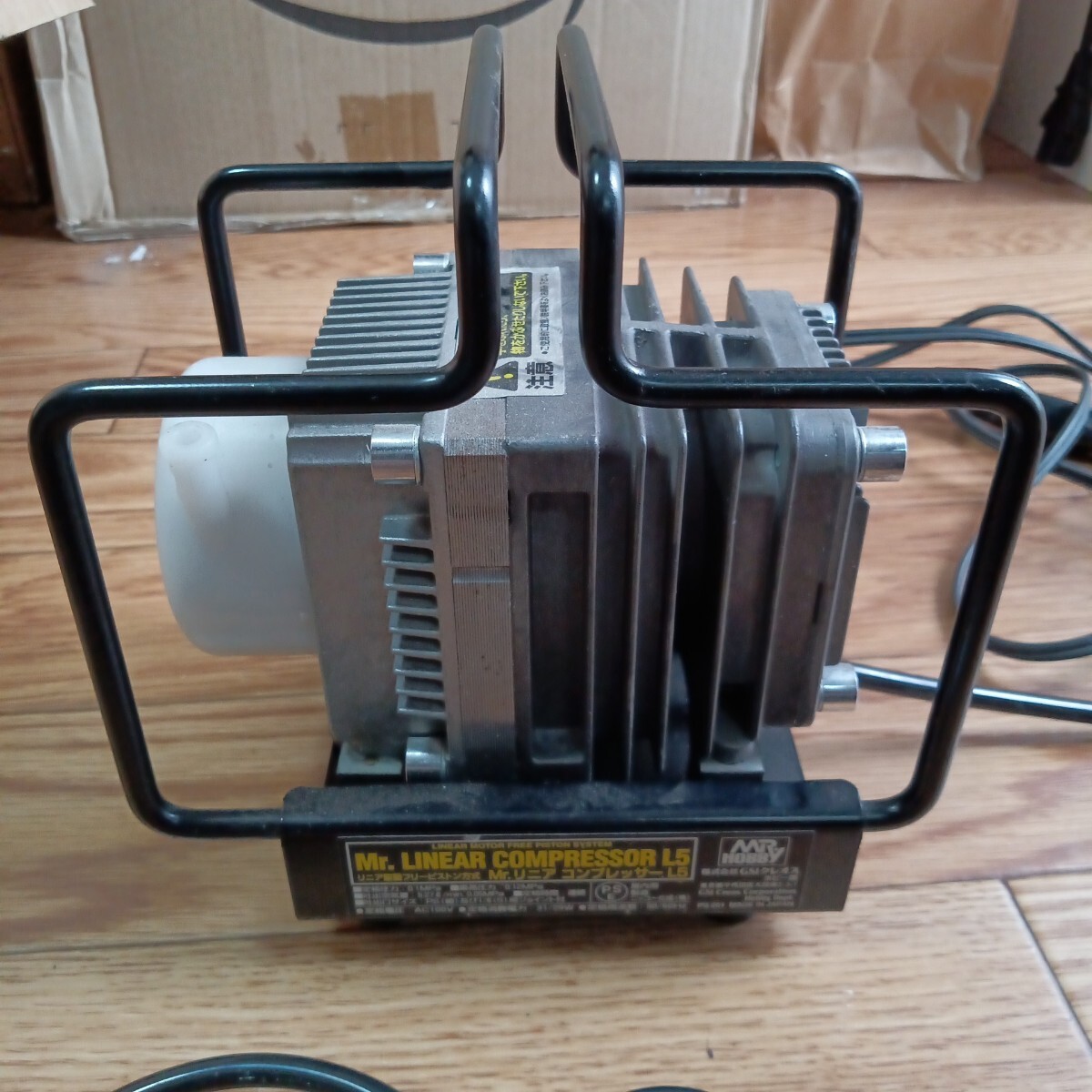 Mr.リニアコンプレッサー L5 ホビー塗装用コンプレッサー 通電 Mr.リニアコンプレッサー L5 ホビー塗装用コンプレッサー 通電