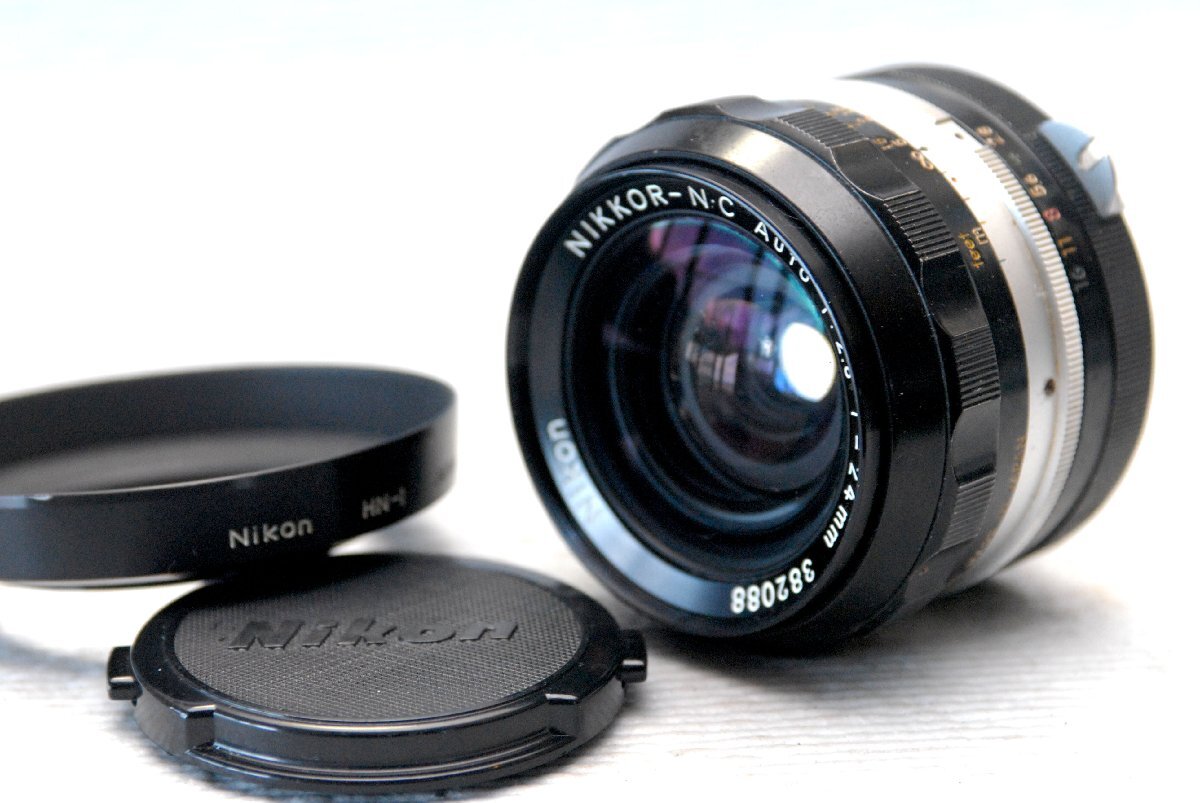 Nikon ニコン 純正NIKKOR-N.C 24mm MF単焦点高級ワイドレンズ 1:2.8 希少な作動品