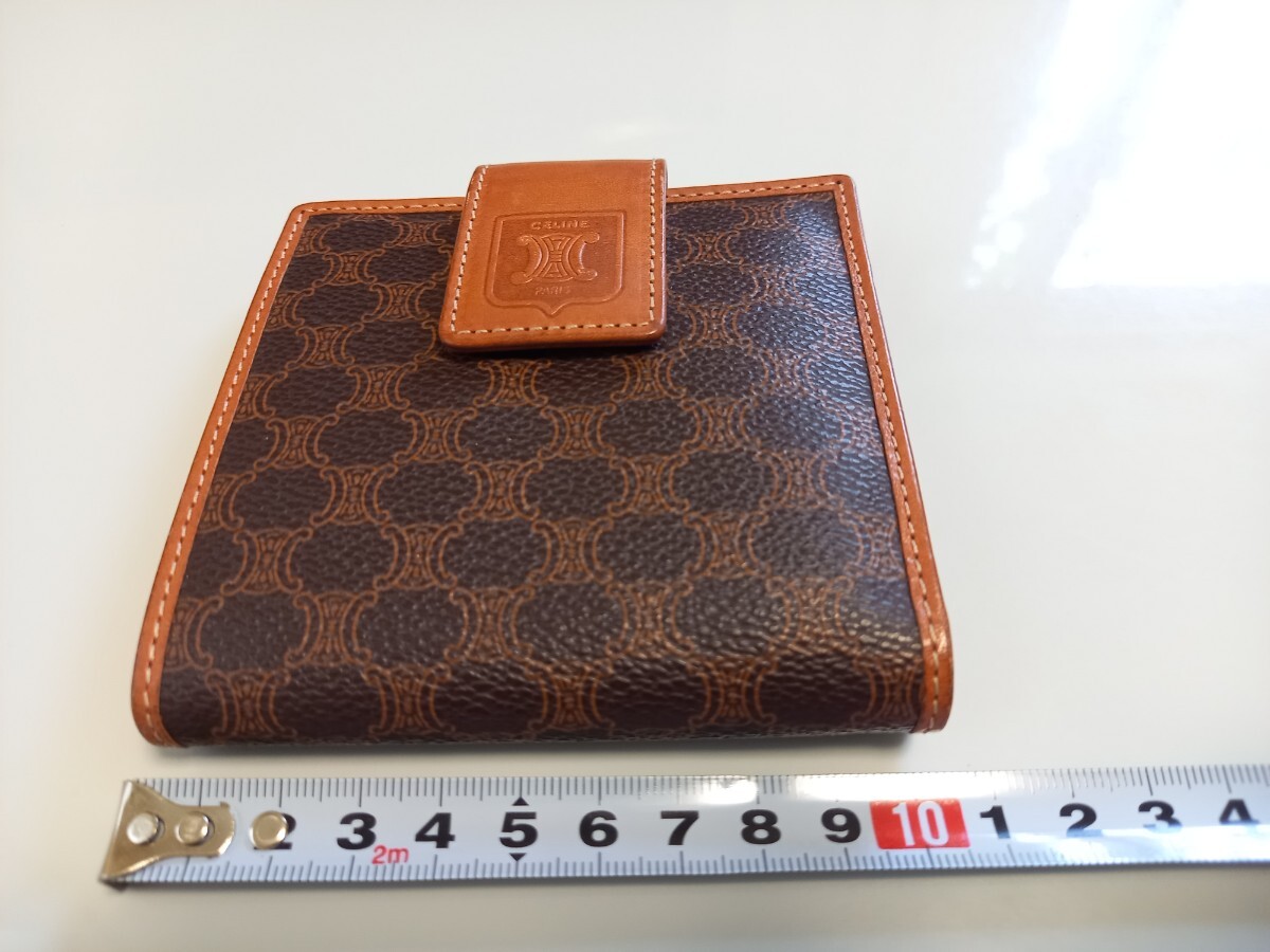 【送料無料】 CELINE セリーヌ 財布 二つ折り財布