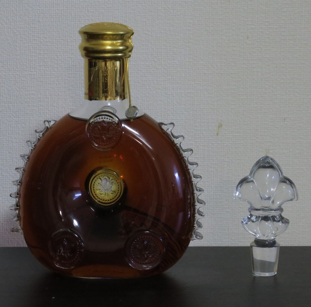 【未開栓】REMY MARTIN レミーマルタン ルイ13世 金キャップ シリアル番号不一致・替え栓あり