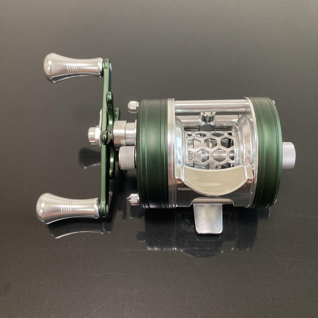 新品】渓流ベイトリール 丸型リール トラウト用 シルバー 新品】渓流ベイトリール 丸型リール トラウト用 シルバー