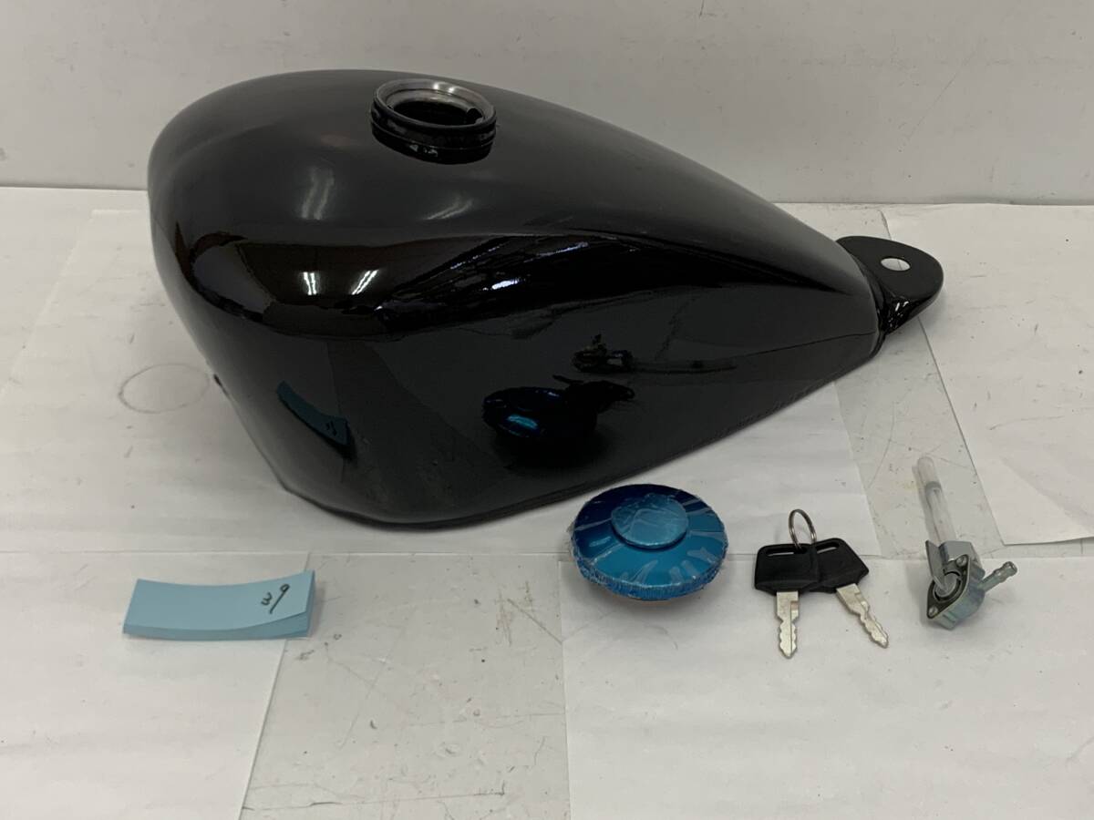 未使用品　５Lモンキーロングフレーム用　ガソリンタンク　ブラック　＃39　スポーツスター883　ハーレーダビッドソン　燃料タンク