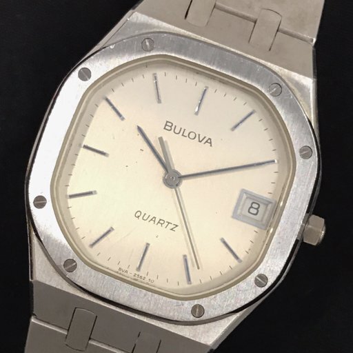 ブローバ デイト クォーツ 腕時計 メンズ シルバーカラー文字盤 メンズ 未稼働品 ファッション小物 BULOVA