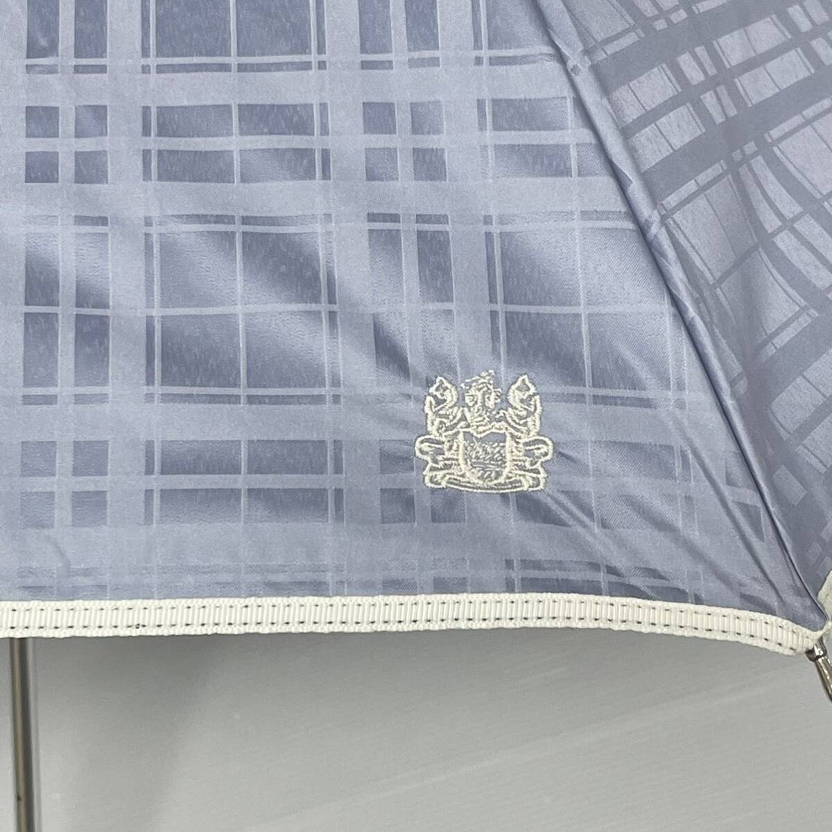  новый товар 52606 Aquascutum Aquascutum голубой 99% затемнение .. затемнение ..UV c функцией маленький pala. дождь двоякое применение зонт от солнца зонт от дождя 
