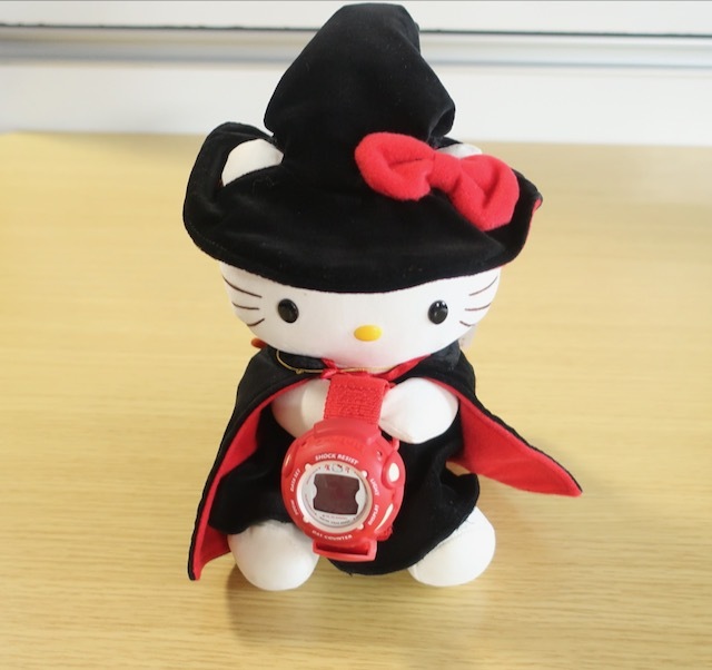 ハロウィン☆魔女キティ&占い機能付き限定BABY-G・完動品 ハロウィン☆魔女キティ&占い機能付き限定BABY-G・完動品