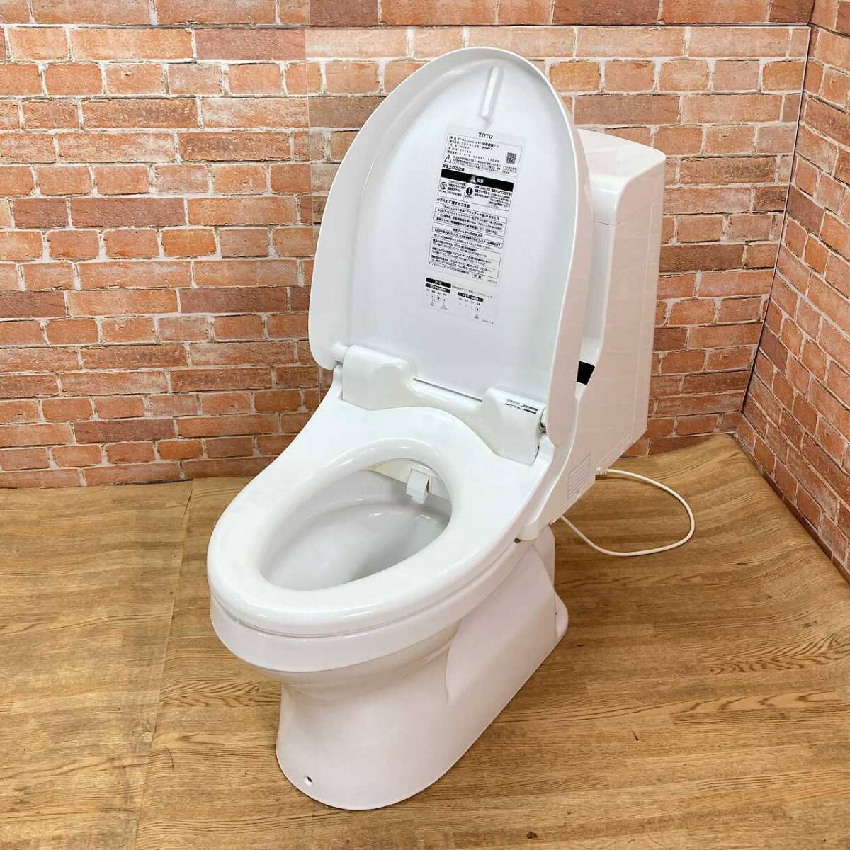 Yahoo!オークション - 【ジャンク】TOTO トイレ洋式便器(床下 Yahoo!オークション - 【ジャンク】TOTO トイレ洋式便器(床下