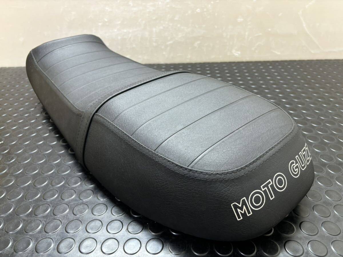② MOTO GUZZI V7 純正　シート 978931 モトグッチ