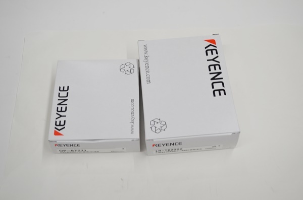 未使用 KEYENCE キーエンス LR-TB2000 レーザセンサ 2024年製 OP 未使用 KEYENCE キーエンス LR-TB2000 レーザセンサ 2024年製 OP