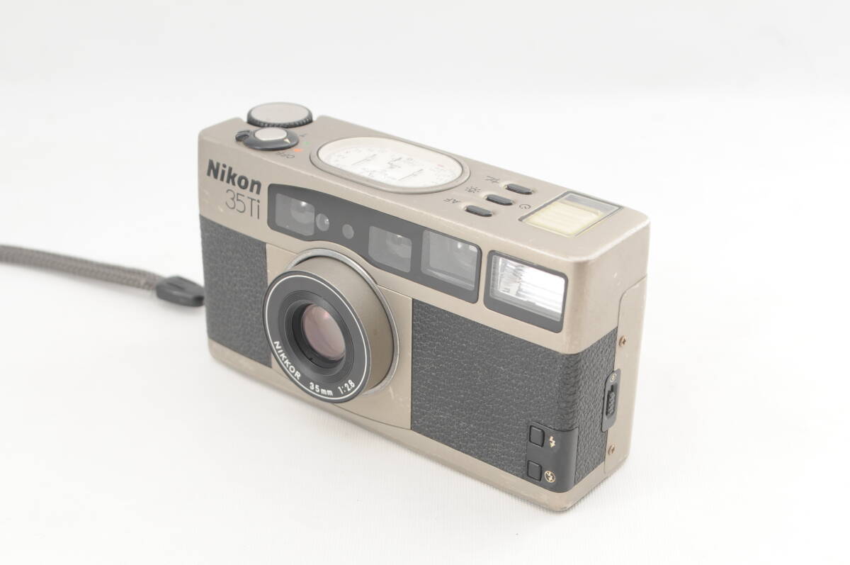 Yahoo!オークション - 美品 Nikon ニコン 35Ti 清潔感溢れる綺麗 Yahoo!オークション - 美品 Nikon ニコン 35Ti 清潔感溢れる綺麗