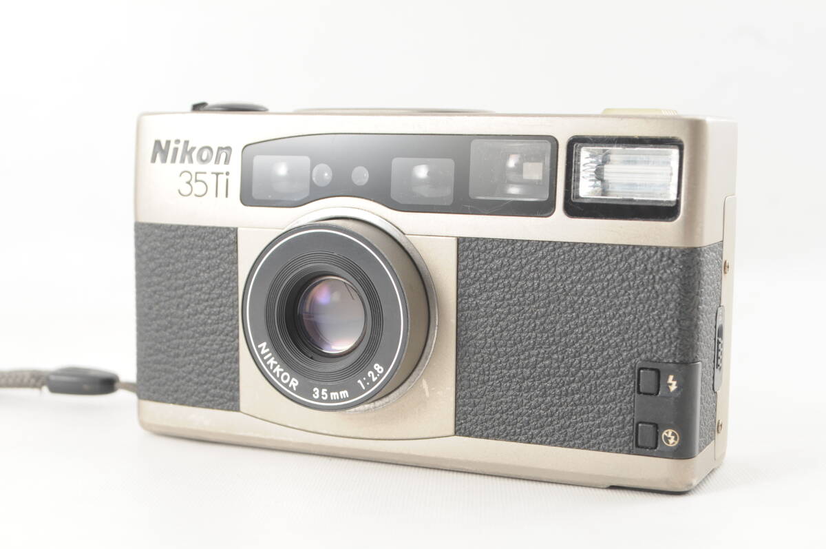 Yahoo!オークション - 美品 Nikon ニコン 35Ti 清潔感溢れる綺麗 Yahoo!オークション - 美品 Nikon ニコン 35Ti 清潔感溢れる綺麗