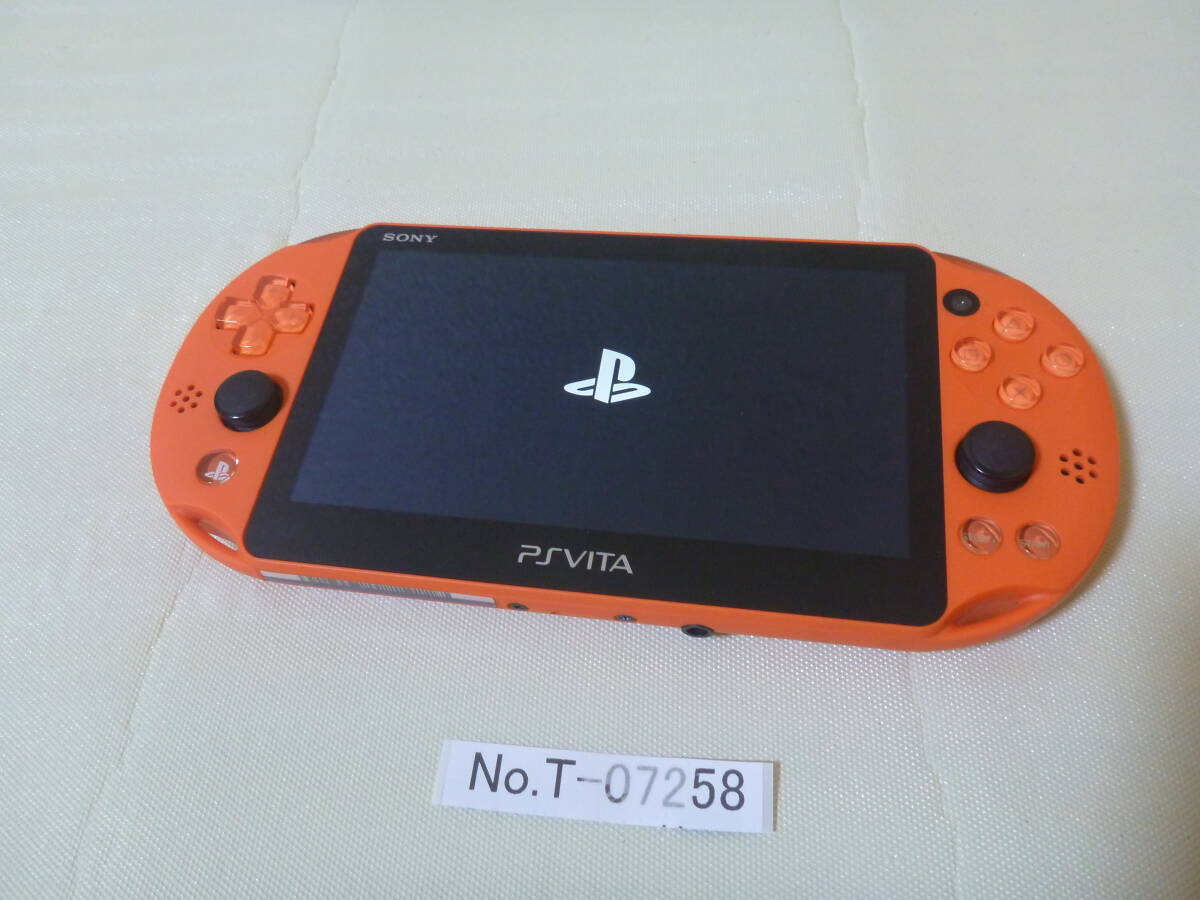 TKさん専用ページプレイステーションビータ 管理番号 T-07258 / SONY / Play Station Vita / PCH-2000