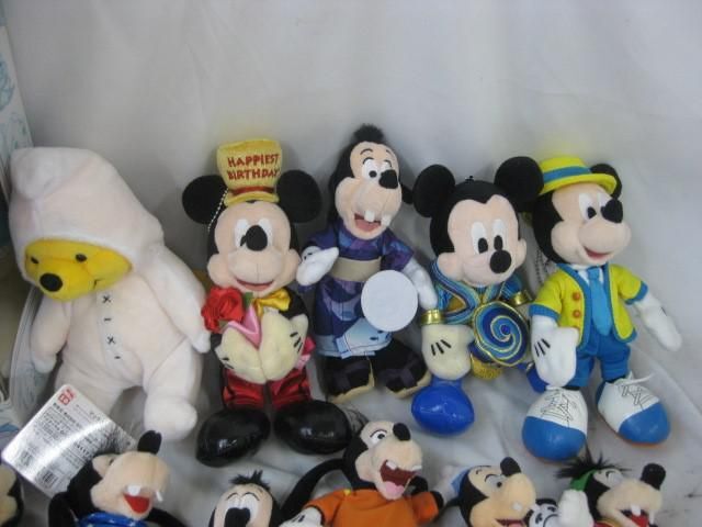 ディズニー ミッキー ミニー ぬいぐるみバッジ 11体セット