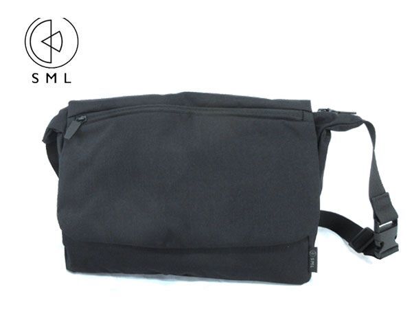 送料300円(税込)■gt542■メンズ SML ショルダーバッグ ブラック 14300円相当【シンオク】