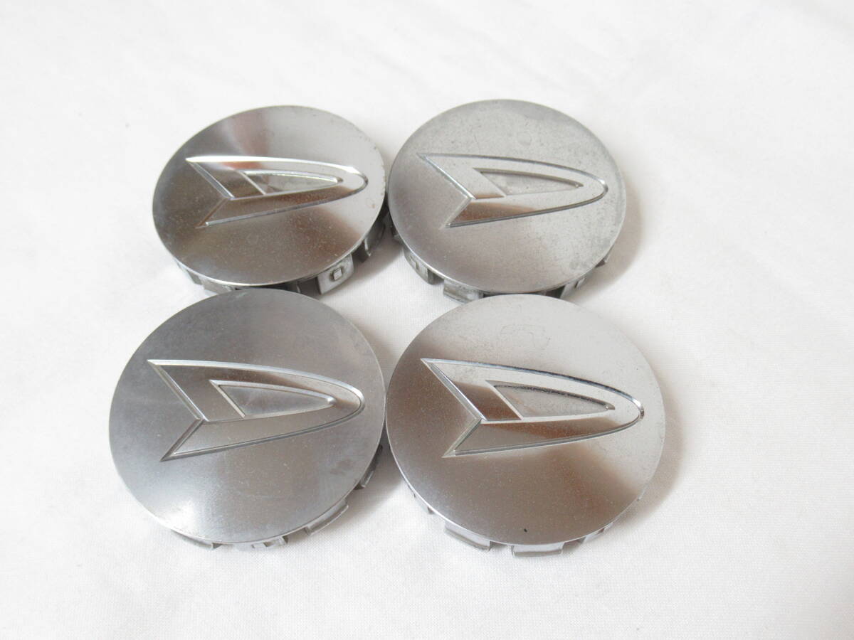 ダイハツ トール 純正 センターキャップ 4個セット(純正品 ダイハツ トール 純正 センターキャップ 4個セット(純正品