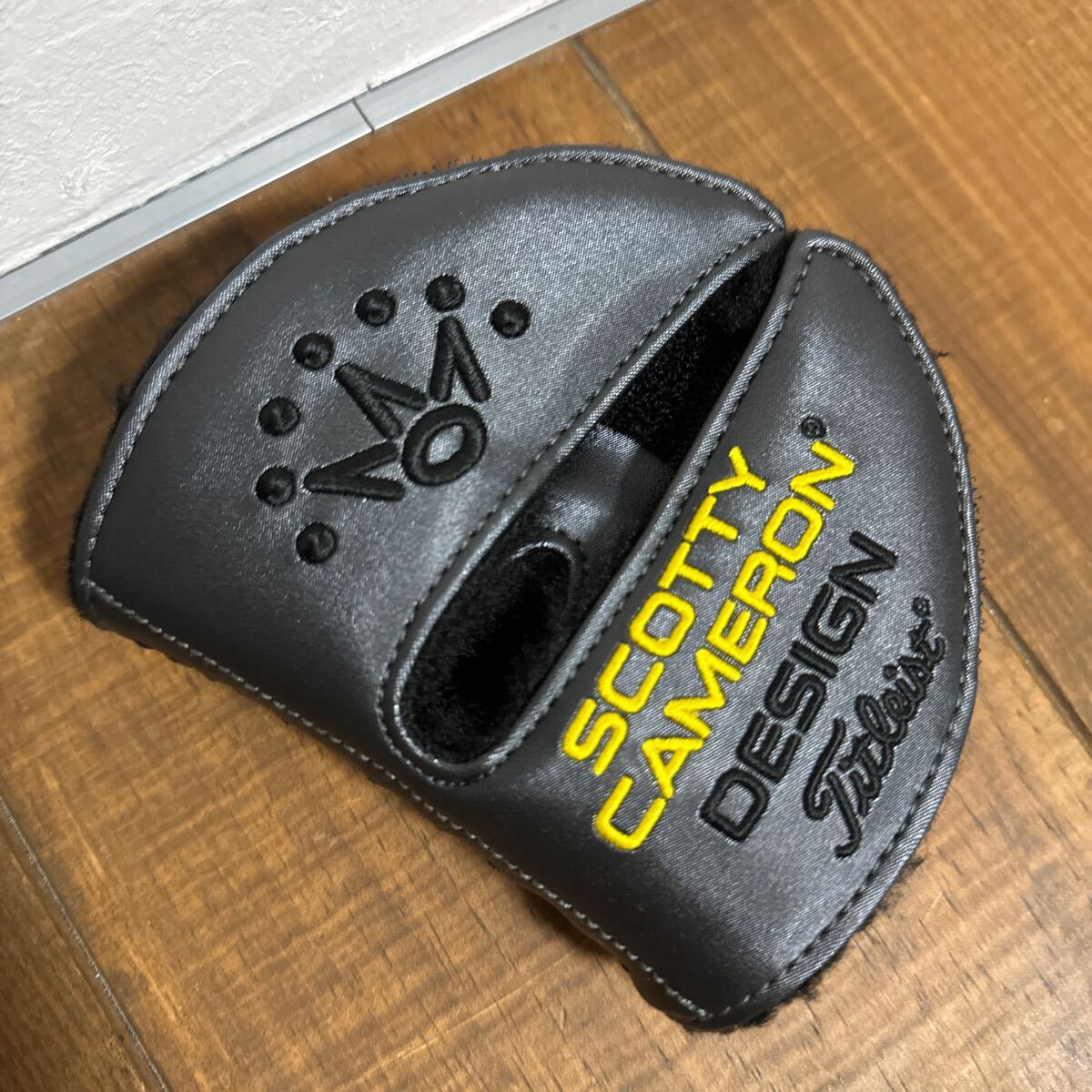 タイトリスト パターカバー 【新品未使用】 スコッティ タイトリスト パターカバー 【新品未使用】 スコッティ