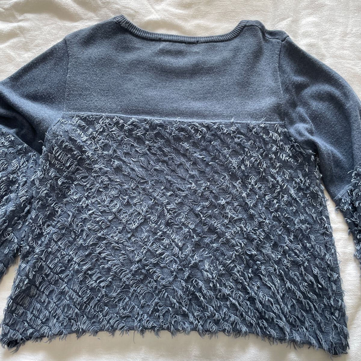 ロングセーター　紺色　ブルー　ブルー　青　レディース　トップス　フリンジ　丸　ネック_画像9
