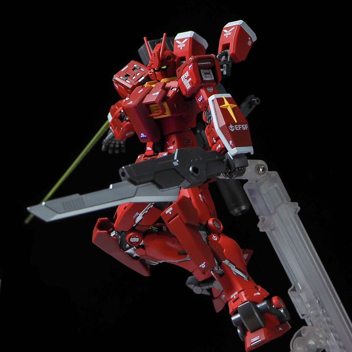 Yahoo!オークション - ミキシング RG ガンダム Ver.2.0 塗装済 Yahoo!オークション - ミキシング RG ガンダム Ver.2.0 塗装済