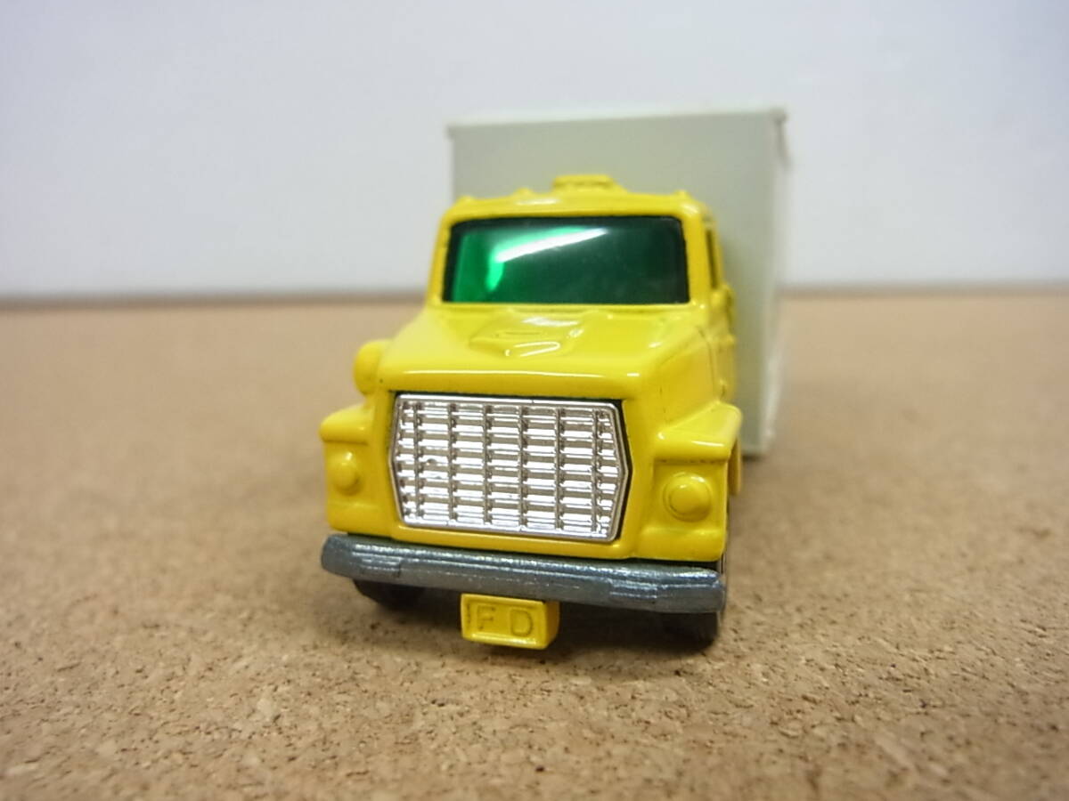 【お買い得!】 青箱トミカ◇ 外国車シリーズ フォード パネルバン(ICE CREAM その他