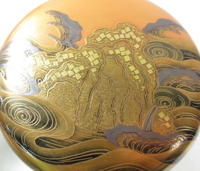 G3288】茶道具 蒔絵師 久世宗春 鳴門蒔絵 棗 (大棗) 共箱 即決 G3288】茶道具 蒔絵師 久世宗春 鳴門蒔絵 棗 (大棗) 共箱 即決