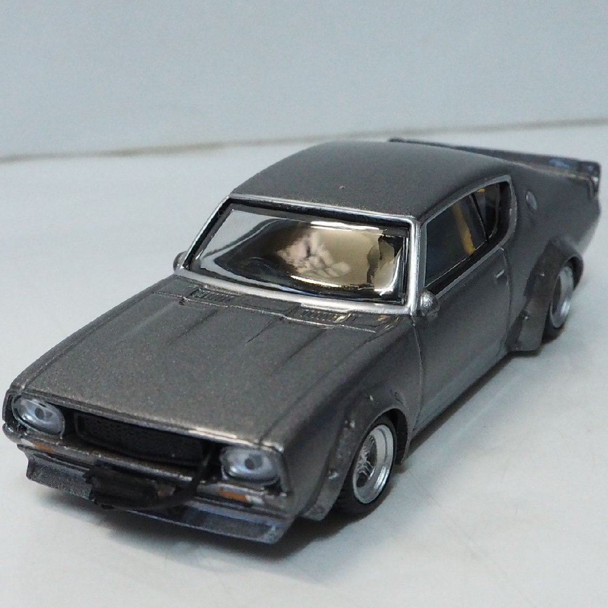 MINIGT LBWORKS ケンメリGT-R with 加藤社長 グラチャンコレクション12弾【LBワークス ケンメリ2Dr①シルバー