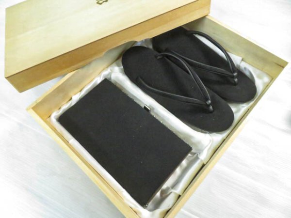 ys7003443; 宗sou 和装小物　草履バッグセット　喪服用　無地　木箱付【リサイクル】【着】
