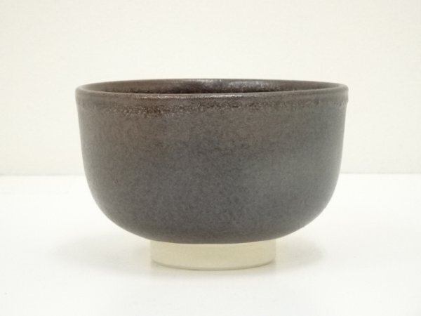 ys6981229; 宗sou 薩摩焼　桜岳窯造　黒茶碗（共箱）【道】