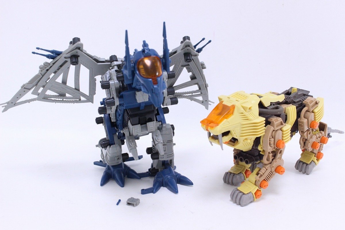 可動確認済 TOMY トミー ZOIDS ゾイド サラマンダー 翼竜型 デザートライガー 2点まとめ ジャンク 8-L012Y/1/100