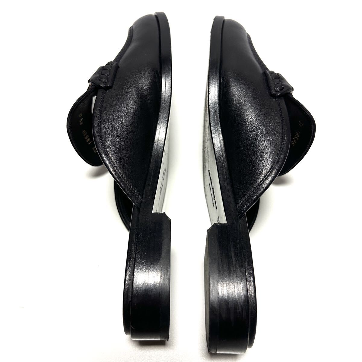 希少 Salvatore Ferragamo サルヴァトーレフェラガモ ガンチーニ 希少 Salvatore Ferragamo サルヴァトーレフェラガモ ガンチーニ