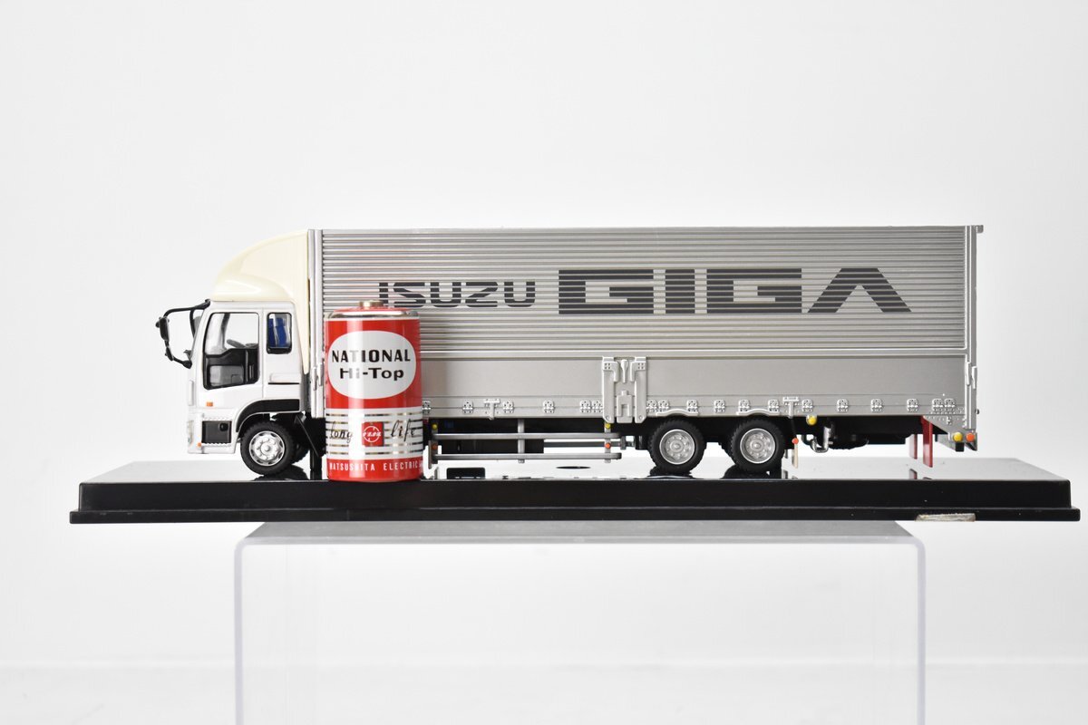 ISUZU GIGA 大型トラック 約28cm 模型 ディスプレイ ケース付き