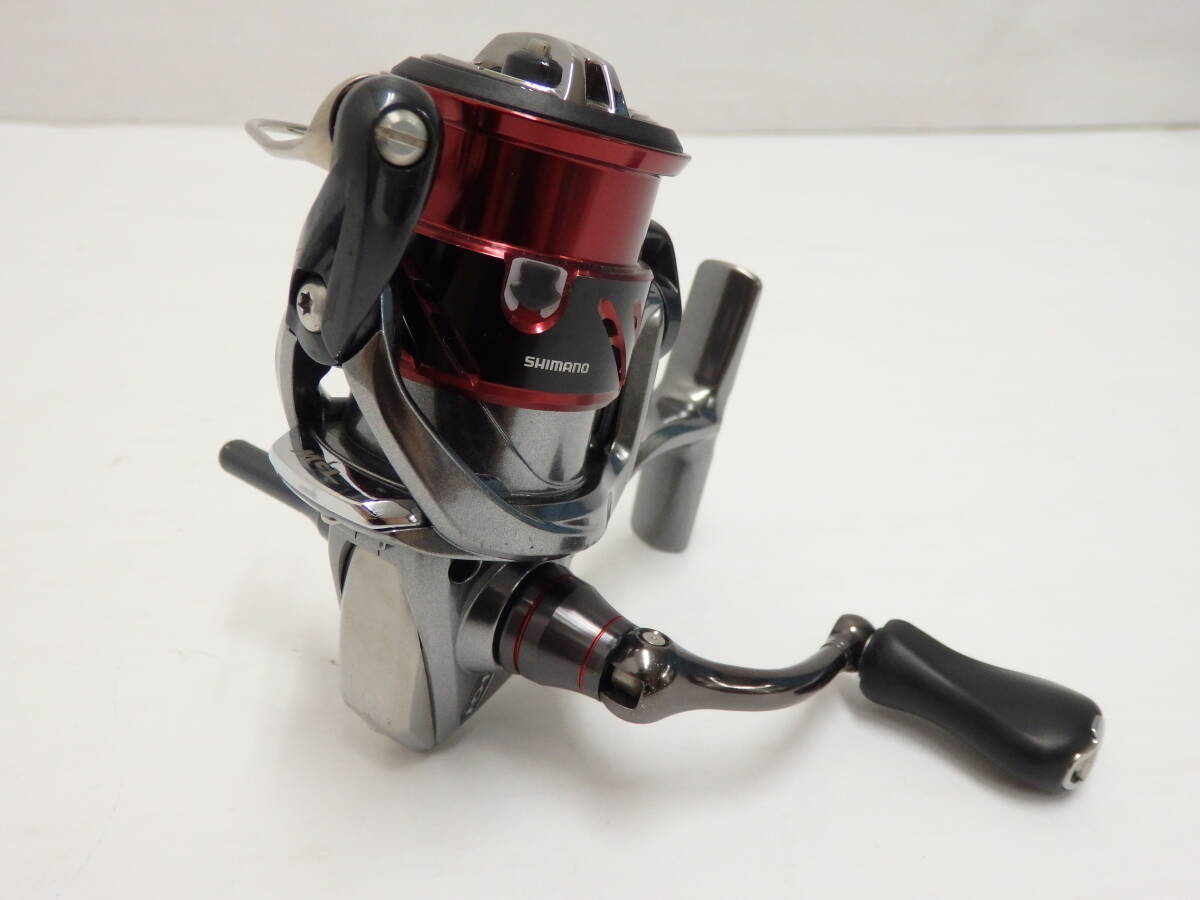 ストラディックci4 c2000s B (美品) Amazon | シマノ(SHIMANO) スピニングリール 16 ストラディック CI4+