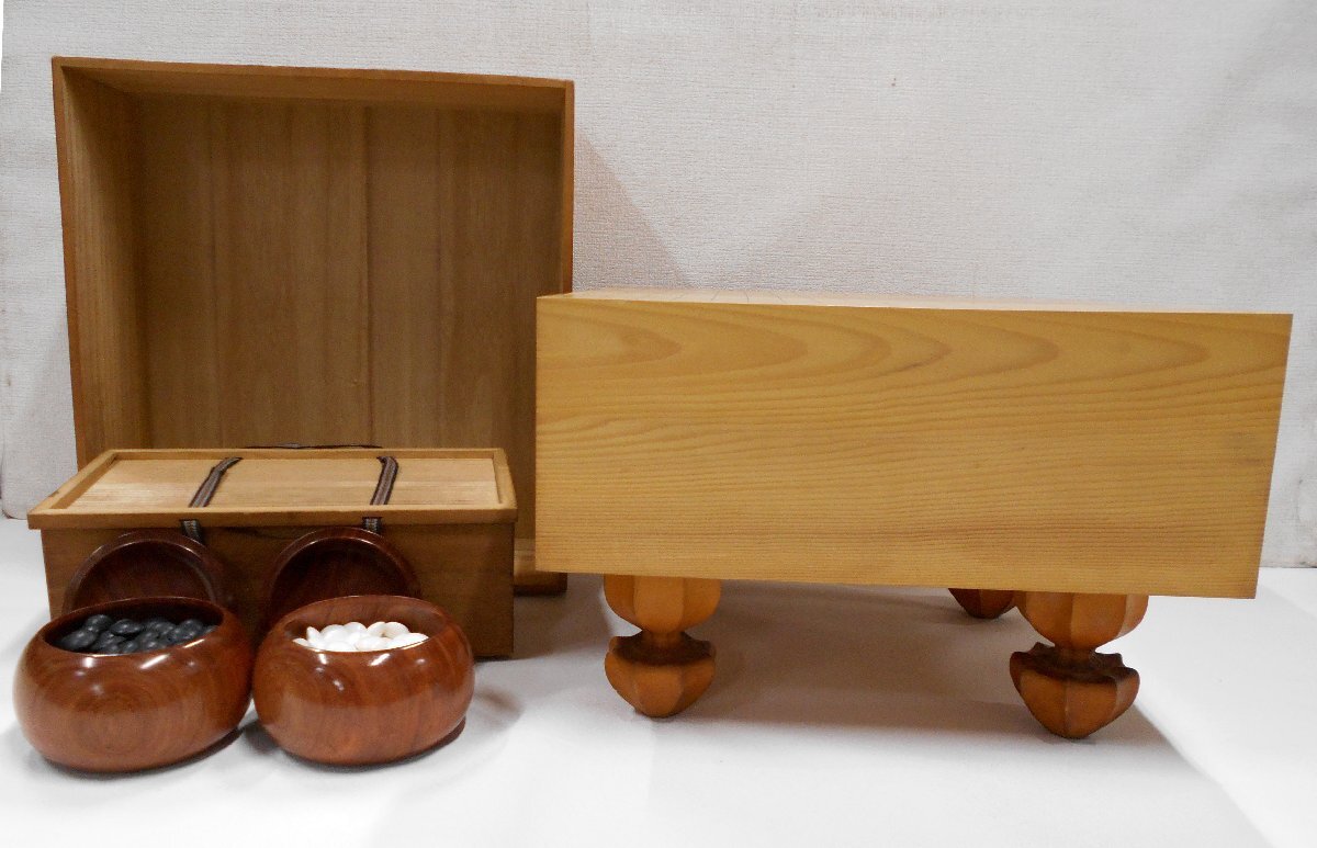憧れの 高級 白那智黒 本蛤白 本蛤碁石 / 約20kg 碁盤 本榧 セット 囲碁 囲碁