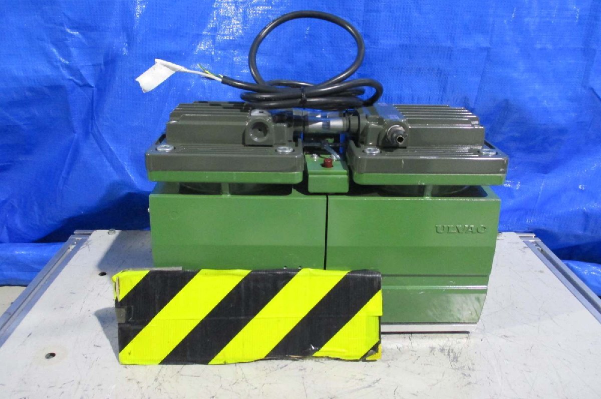 中古 ULVAC DIAPHRAGM VACUUM PUMP DA-120S ダイヤフラム真空 中古 ULVAC DIAPHRAGM VACUUM PUMP DA-120S ダイヤフラム真空