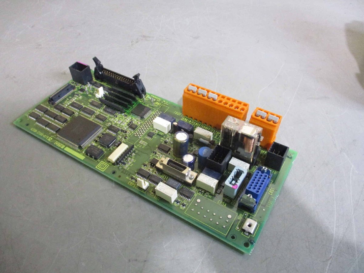c3A【棚栃イ内051030-75】ベルトコンベアー35cm巾 3.6m長さ 工具 c3A【棚栃イ内051030-75】ベルトコンベアー35cm巾 3.6m長さ 工具