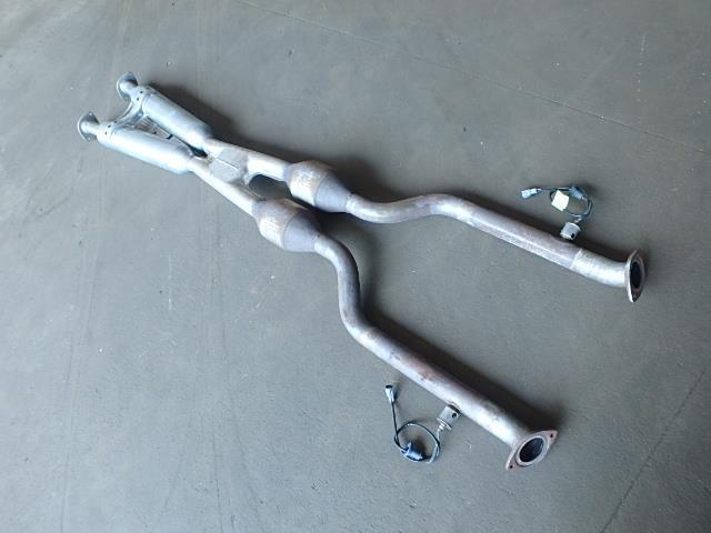レクサス LS 　USF40 フロントエキゾーストパイプ 1F2 17410-38210_画像1