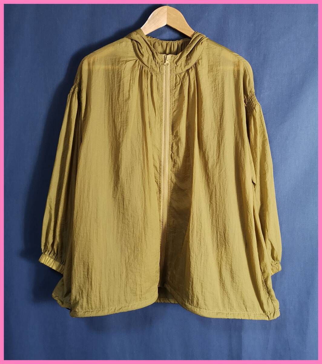 JKT‐４４‐２☆春夏秋☆サンプル品☆送料込み☆即決☆ナチュラル系☆薄手のナイロン☆ジャケット☆Ｍ～Ｌ☆うぐいす色系☆透け感有り