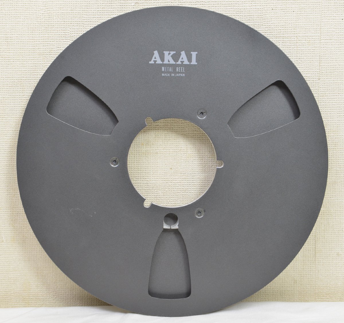 AKAI 10号メタルリール ブラック 空リール