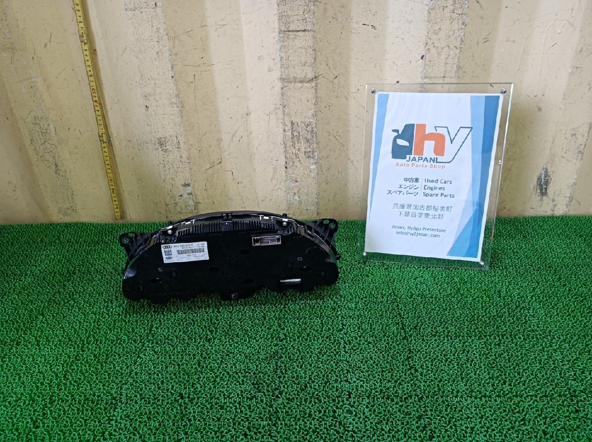 アウディ スピードメーター A4アバント DBA-8KCDNF, 2015 #hyj NSP172736