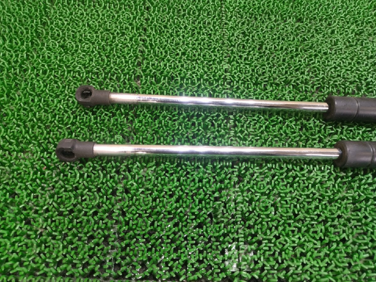  Mitsubishi амортизатор торцевой двери левый правый Delica D:5 DBA-CV5W,CV4W 2009 #hyj NSP176360