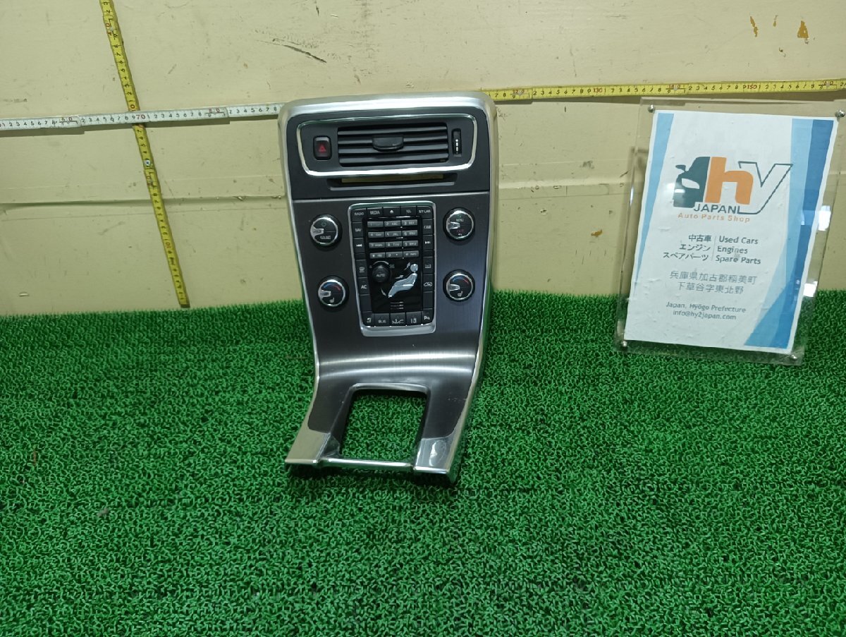 ボルボ センターコンソールコントロールパネル V60 DBA-FB4164T, 2013 #hyj NSP202181
