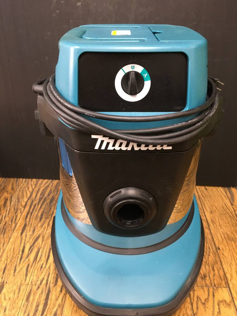 【引取限定】【店舗受取】【中古品】★マキタ 集じん機 乾湿両用 22L 490S T5206 ITK5II15GPMO