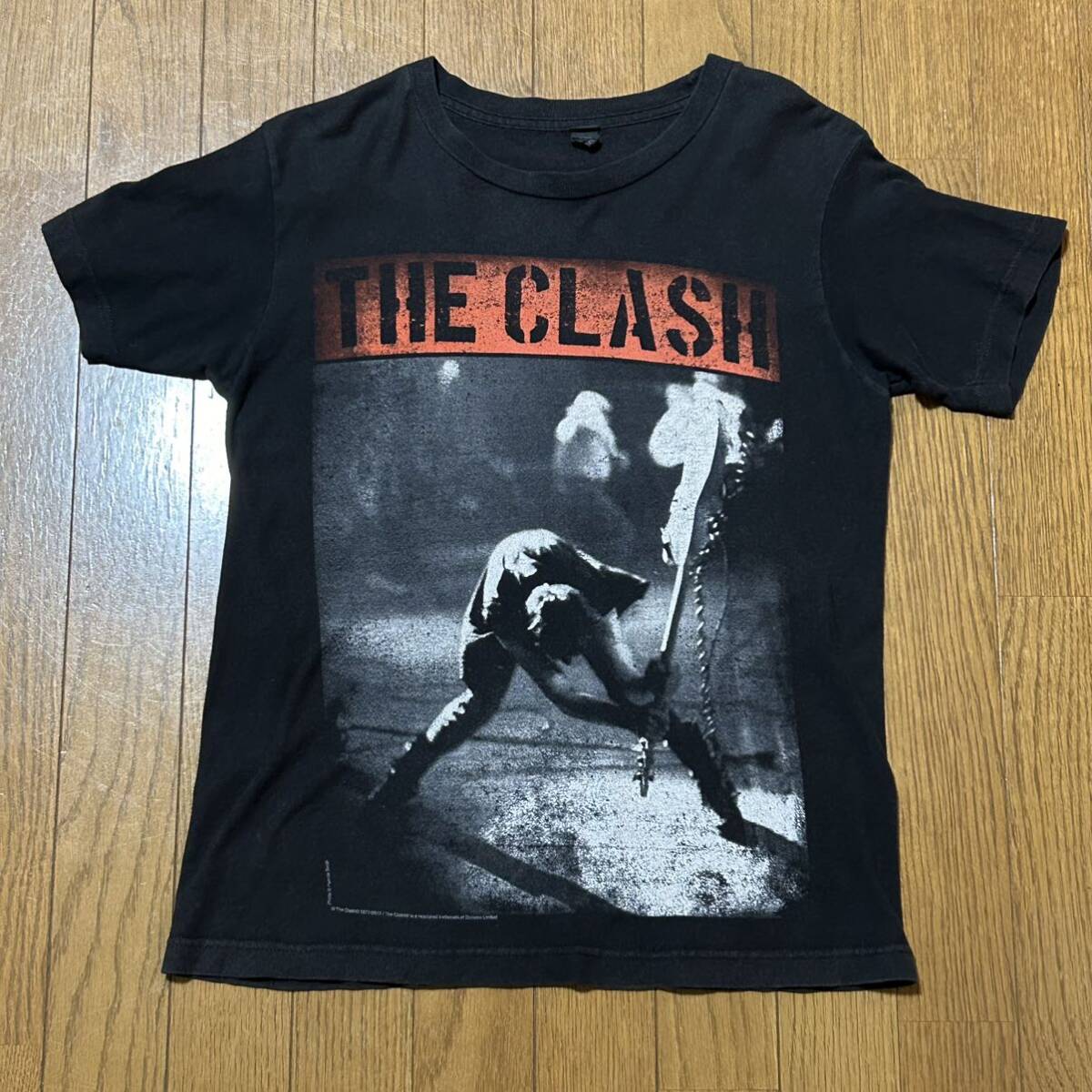 Sサイズ THE CLASH ザ・クラッシュ 古着半袖Tシャツ ロンドン Sサイズ THE CLASH ザ・クラッシュ 古着半袖Tシャツ ロンドン