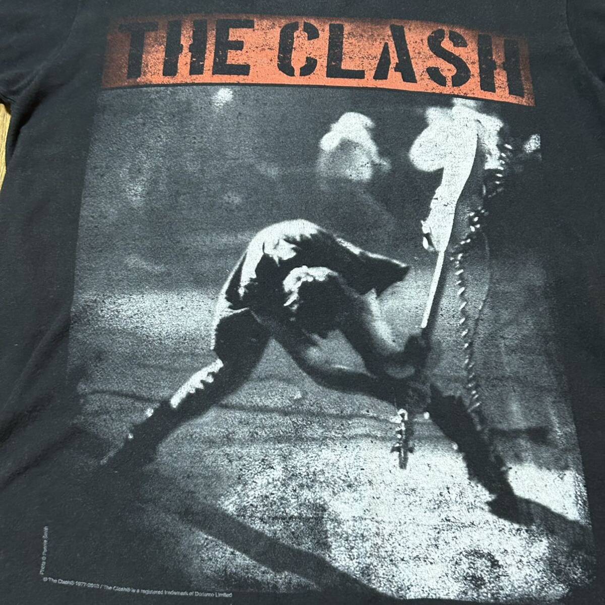 Sサイズ THE CLASH ザ・クラッシュ 古着半袖Tシャツ ロンドン Sサイズ THE CLASH ザ・クラッシュ 古着半袖Tシャツ ロンドン
