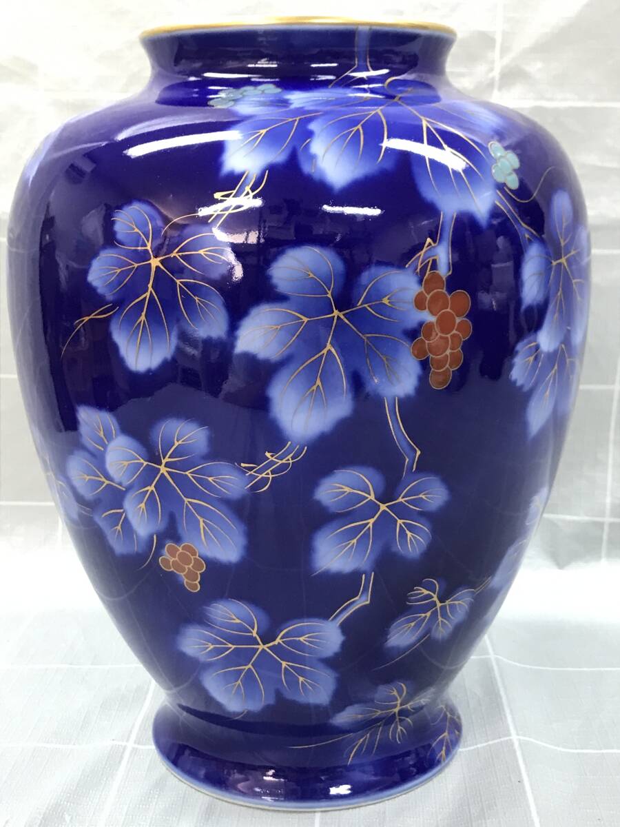 宮内庁御用達 深川製磁 深川製 花瓶 金彩 フラワーベース 花器 宮内庁御用達 深川製磁 深川製 花瓶 金彩 フラワーベース 花器